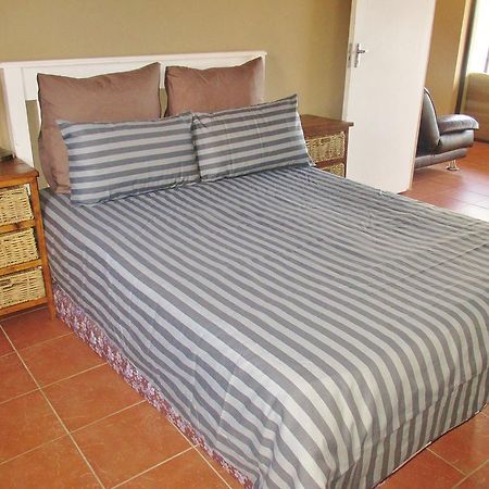 Villa Starfish Surf House Jeffreys Bay Exterior foto